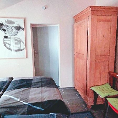 Zelfies Kunstapartment. Nonnweiler Экстерьер фото