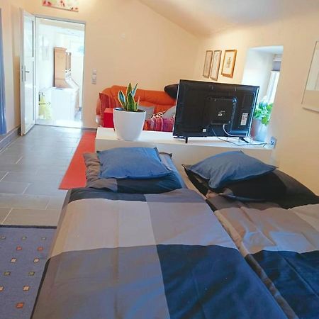 Zelfies Kunstapartment. Nonnweiler Экстерьер фото
